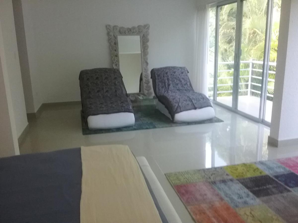 Casa Rioja Playacar Bed & Breakfast Плая дел Кармен Екстериор снимка