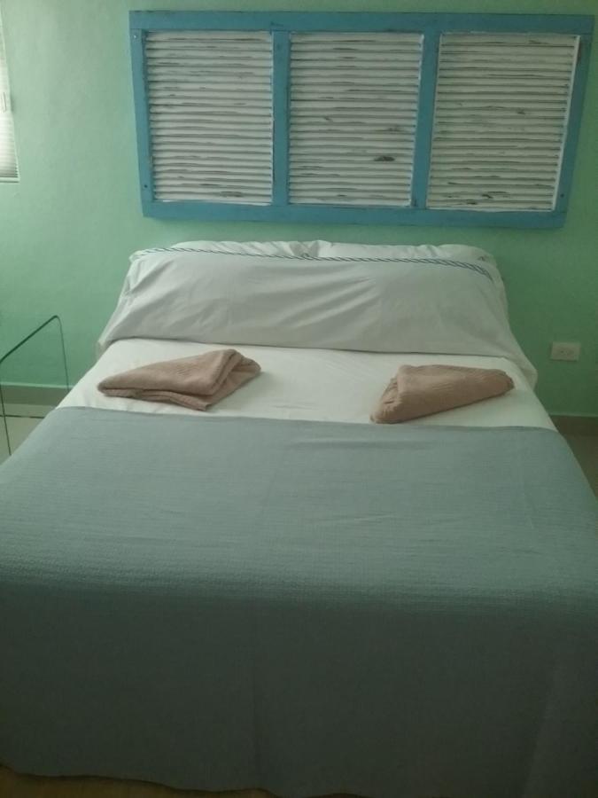 Casa Rioja Playacar Bed & Breakfast Плая дел Кармен Екстериор снимка